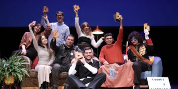 Ferrol celebra 126 canales en defensa del gallego con los Premios Youtubeiras+