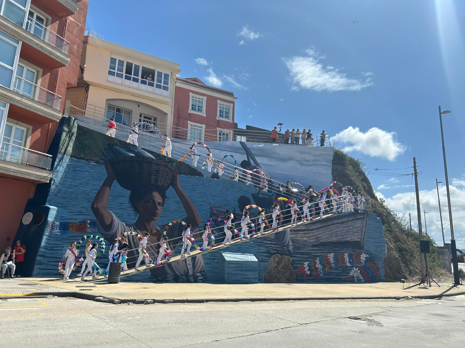 Cariño gets a new mural celebrating the town’s history