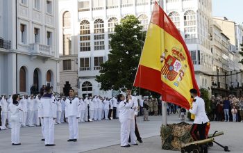 Actos Día FFAA 2024 con Arriado de bandera en Armas 4