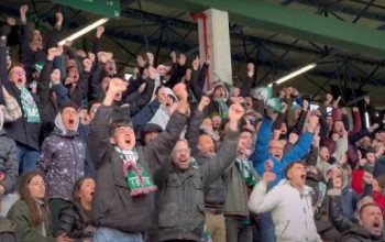 Captura de YouTube del público de A Malata celebrando el gol contra el Elche