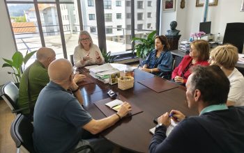 Reunión entre el Concello de Fene y el Foro cidadán polo Ferrocarril