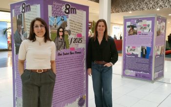 la concelleira de Igualdade, Benestar Social e Política Lingüística de Narón, María Lorenzo, y la gerente de Odeón, Cristina Imaz
