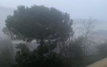 Ferrol con niebla y lluvia