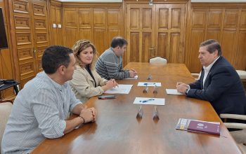 Subdelegado del gobierno pedro Blanco y Marián Ferreiro