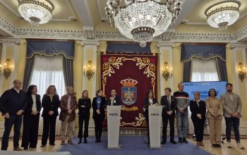 Foto presentación presupuestos 2025