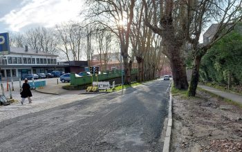 Avenida Compostela que baja enfrente de la estación de Trenes