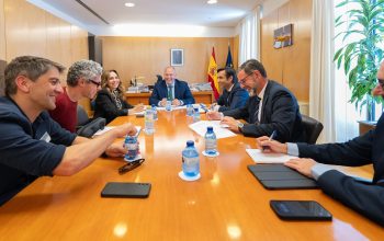 Reunión en Madrid de la corporación municipal con el director general de Transportes