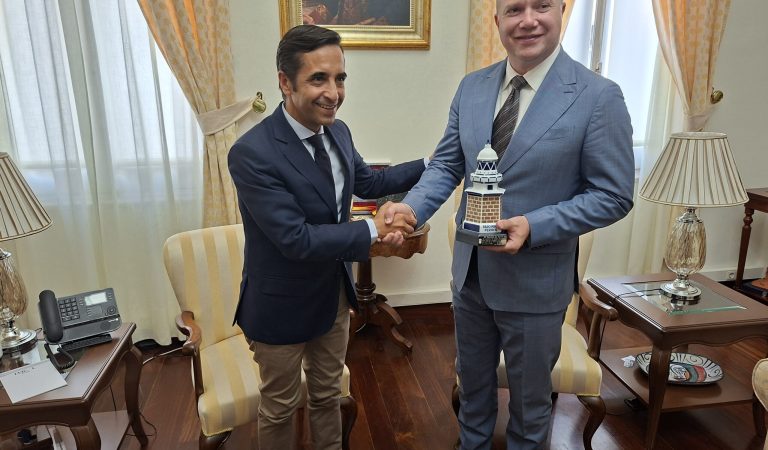 Alcalde convenio Galati 5
