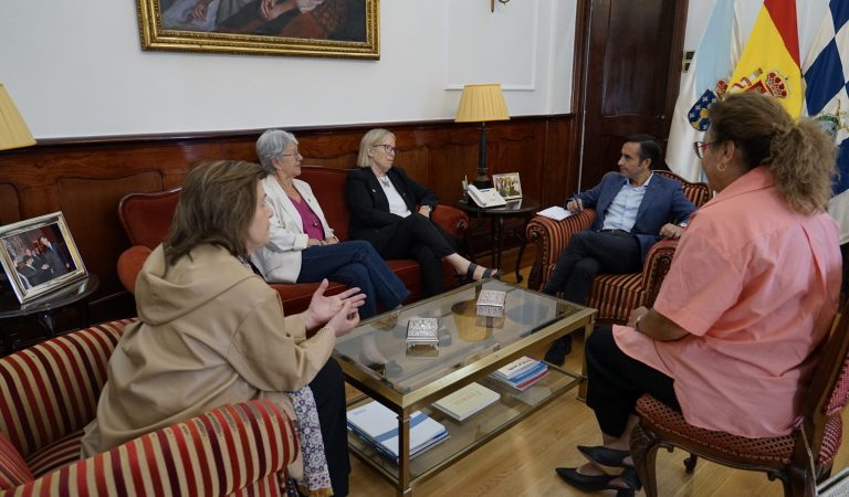 Foto NP 2026.09.16 Reunion asociacion alumnos universidade senior