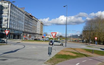 Glorieta de la   intersección entre la FE-14 y la carretera de la Trincheira FE-11