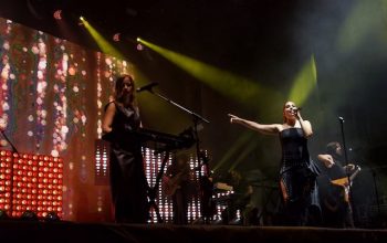 Leire Martínez en la plaza de Armas dntro de la programación de las Fiestas de Ferrol