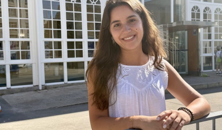 Lucía Rivas Álvarez obtuvo un sobresaliente en su Trabajo Fin de Grado (TFG) titulado «Nuevas Iniciativas Emprendedoras en Moda: Oportunidades y Barreras».