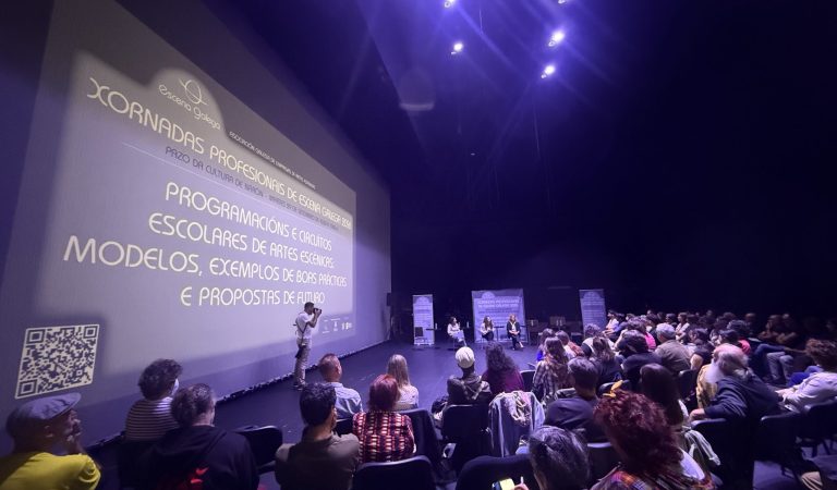 Escena Galega presenta en Narón su nuevo proyecto