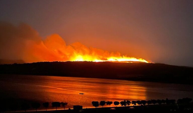 Imagen de archivo de un incendio en As Pontes