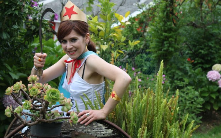 Isabel Risco actuará en Neda con Nabiza Girl