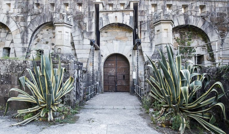 MUGARDOS, castillo de la Palma