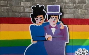 Mural Elisa y Marcela Naron