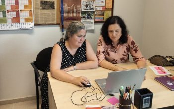 Acacia Naves y Ana Ares en las oficinas de la OCV
