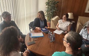 Reunión de los concellos de Narón y Tomiño con la FEGAMP
