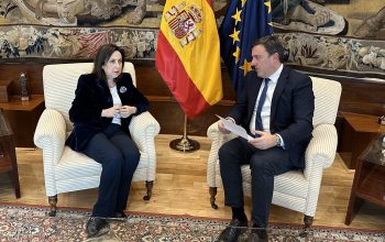 Margarita Robles y Valentín Formoso