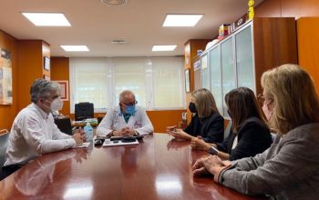 Sinatura convenio de colaboración AECC 2