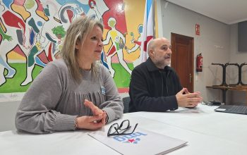 Sandre Permuy y Néstor Rego en el acto del BNG en Fene