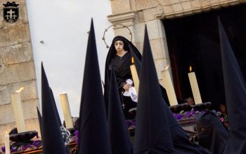anagustias caridad y silencio