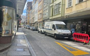 calle iglesia aparcamiento