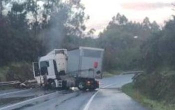 camion volcado