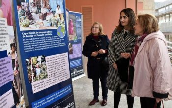 exposicion manos unidas campus ferrol