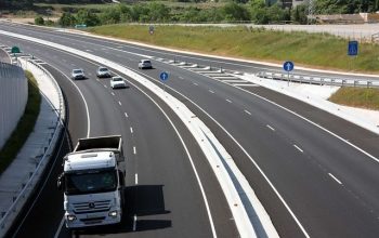autopista autovia circulacion coches