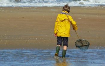 pesca infantil niños playa