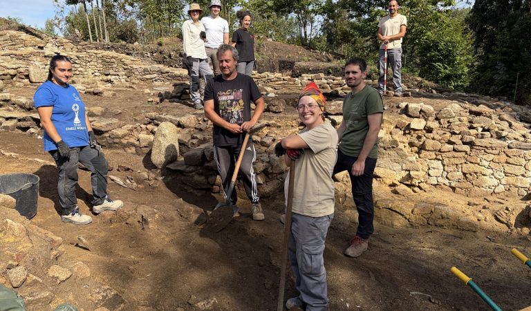 inician los trabajos de excavación en el castro de Esmelle. Foto:cedida