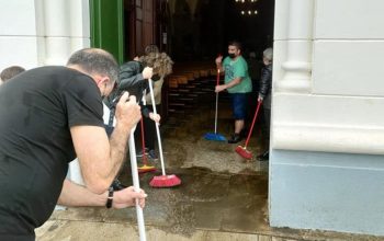 inundacion iglesia ares 2