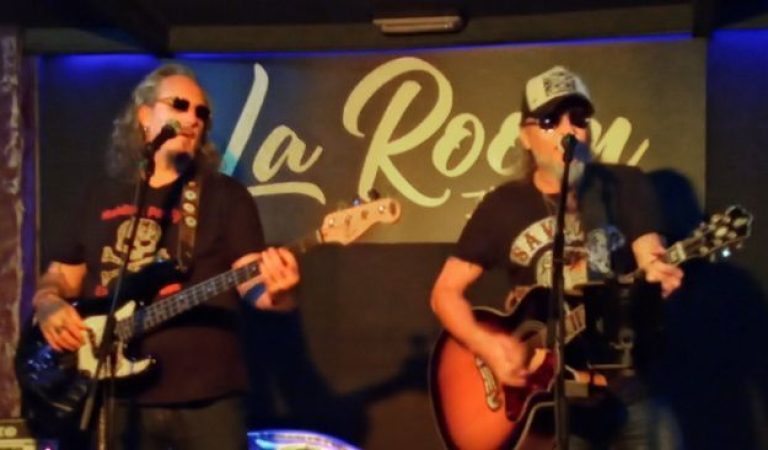 la room malditos pendejos