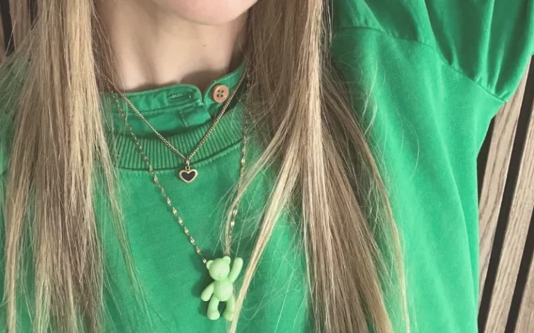 The Vecina y su joya Gummy Bear