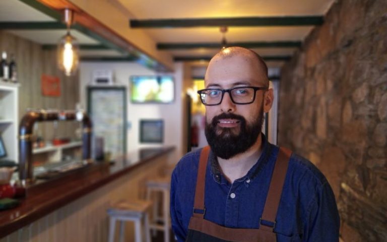 oscar dueño la casita ferrol esteiro