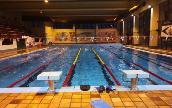 piscina caranza calles vacías