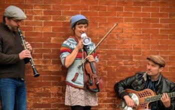 the silver lining serenaders trio