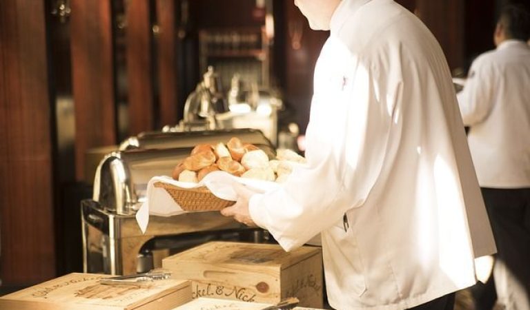 camarero bar trabajo empleo cafeteria